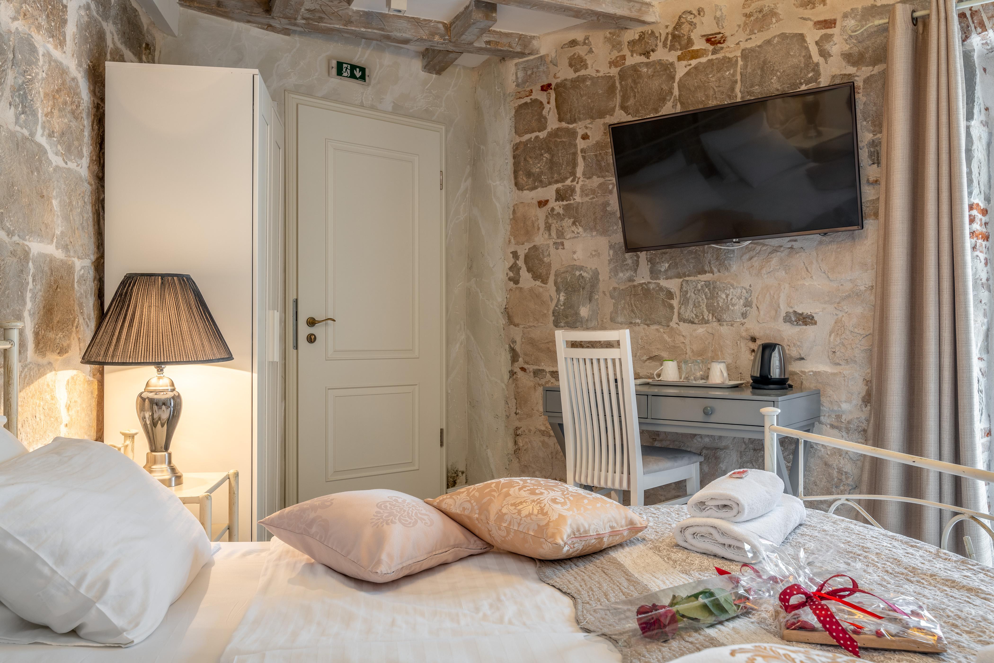 Heritage Palace Varos - Mag Quaint & Elegant Boutique Hotels Split Eksteriør billede