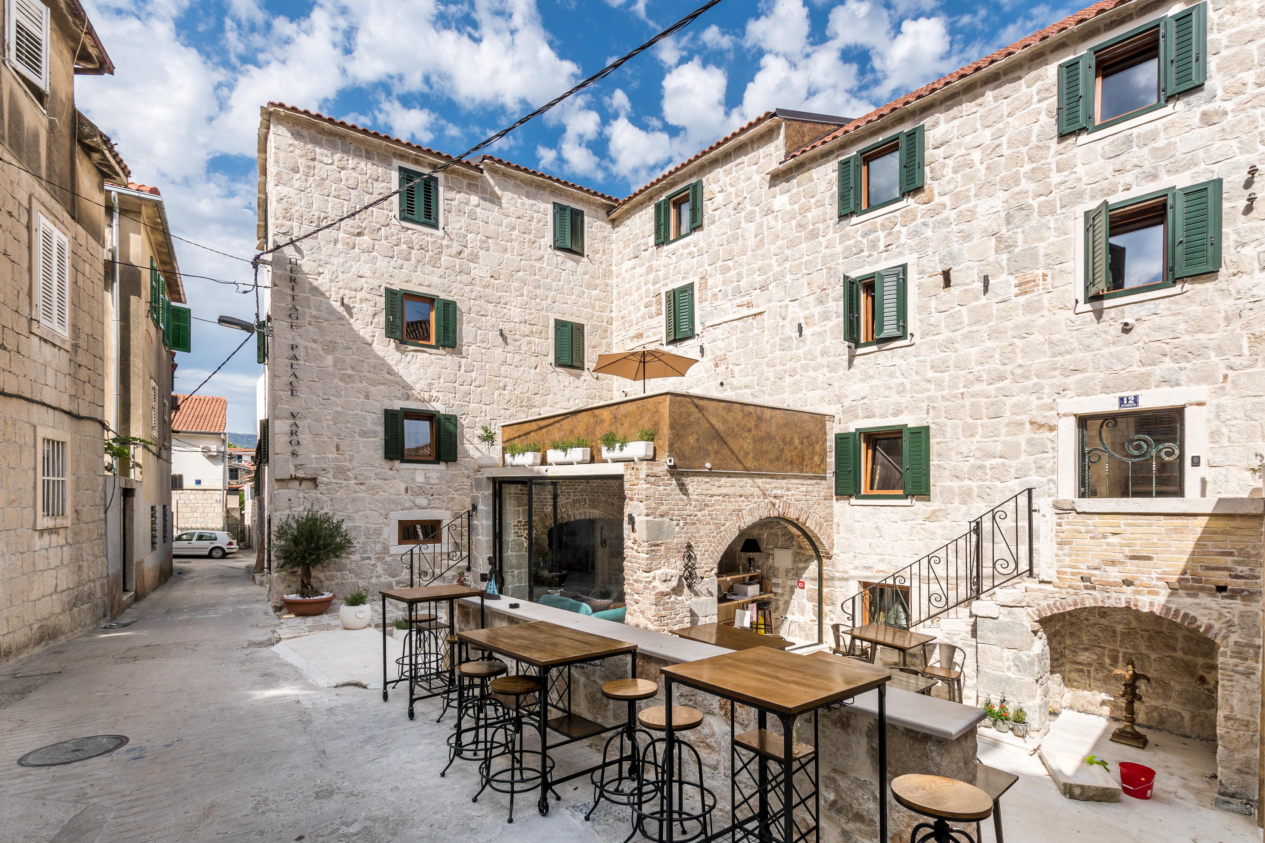Heritage Palace Varos - Mag Quaint & Elegant Boutique Hotels Split Eksteriør billede