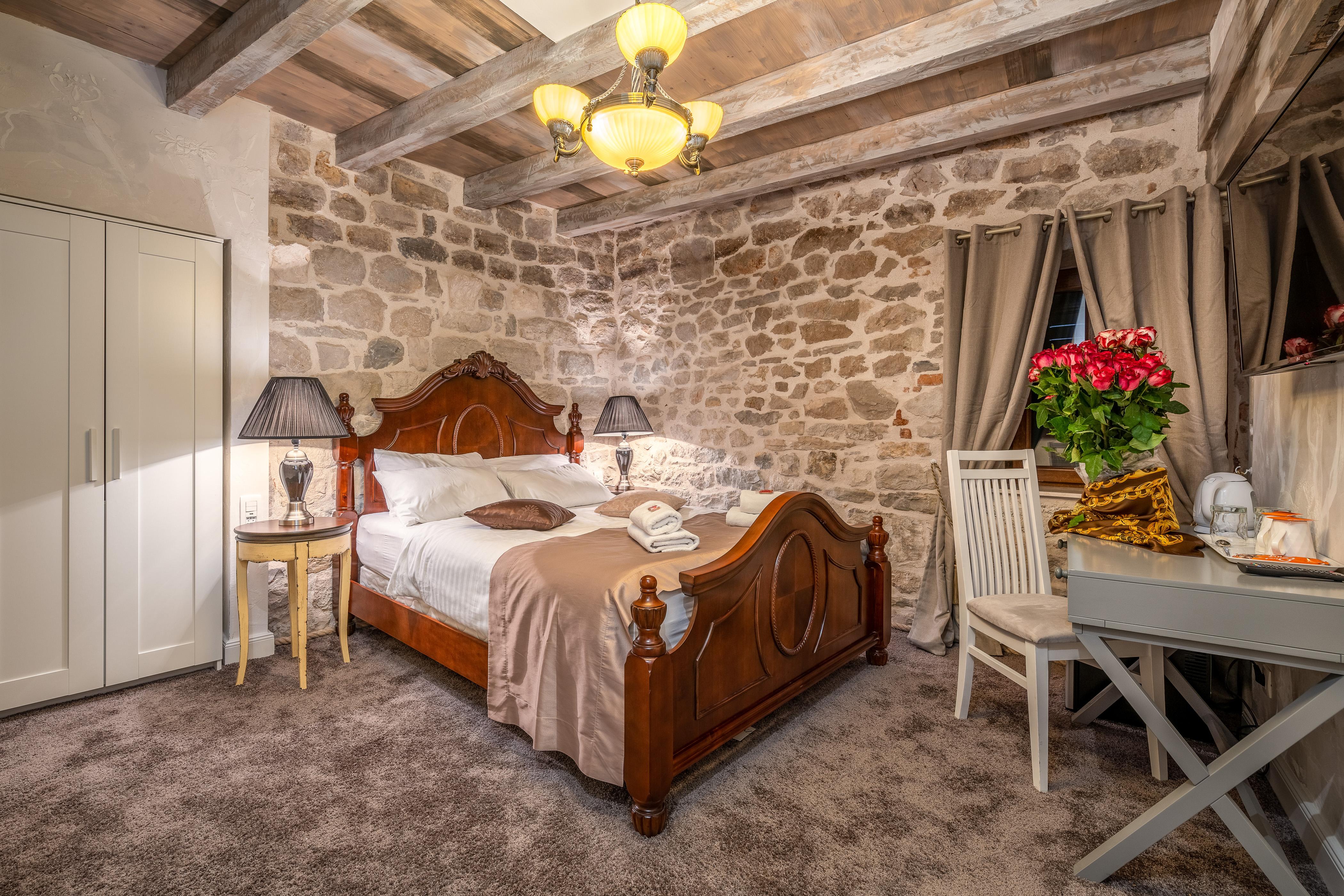 Heritage Palace Varos - Mag Quaint & Elegant Boutique Hotels Split Eksteriør billede